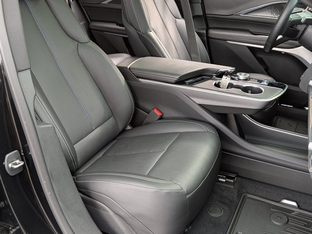 2023 Cadillac LYRIQ RWD Luxury