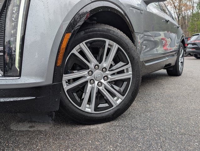 2024 Cadillac LYRIQ Tech