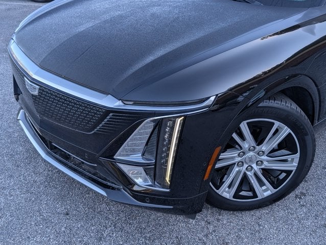2024 Cadillac LYRIQ Tech
