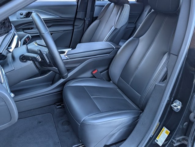 2024 Cadillac LYRIQ Tech