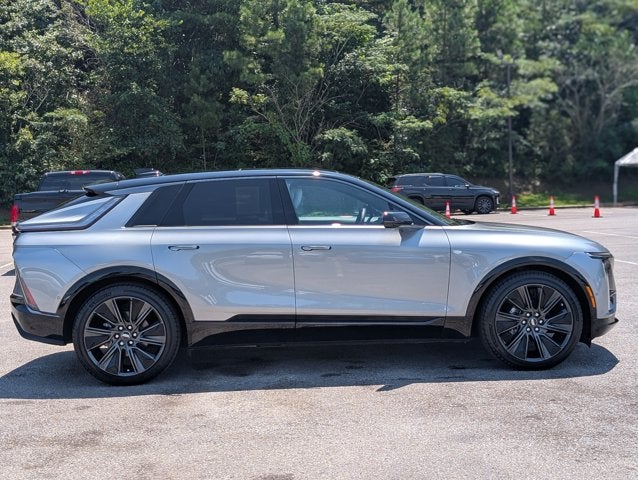 2024 Cadillac LYRIQ Sport