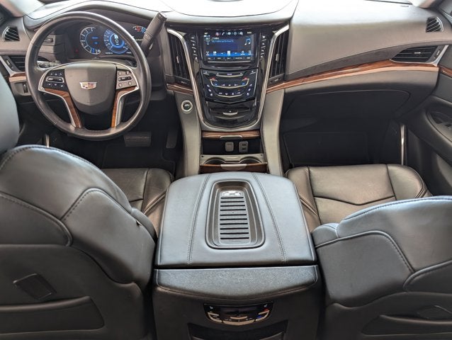 2018 Cadillac Escalade Luxury