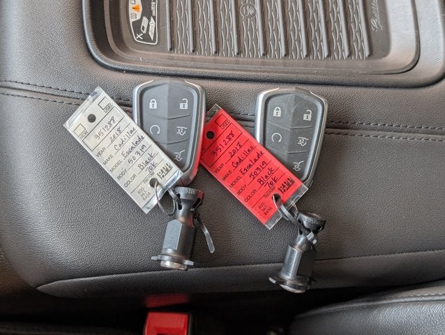 2018 Cadillac Escalade Luxury