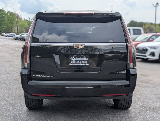 2018 Cadillac Escalade Luxury