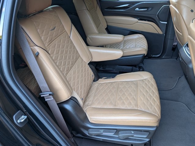 2021 Cadillac Escalade Sport