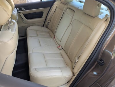 2015 Lincoln MKS 4dr Sdn 3.7L FWD