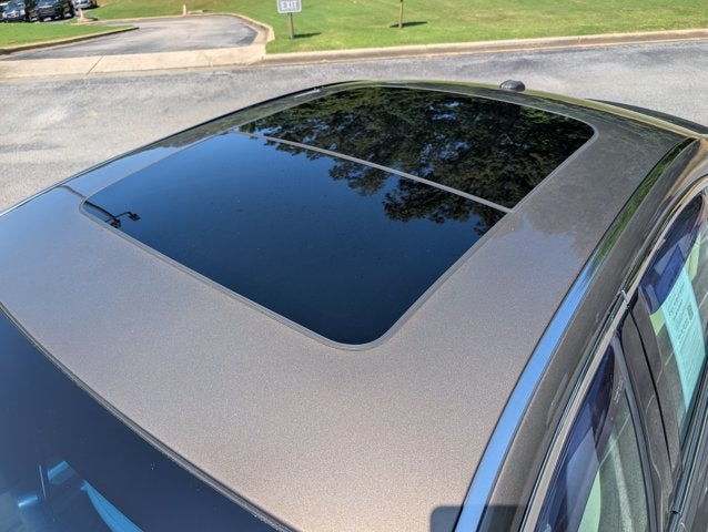 2015 Lincoln MKS 4dr Sdn 3.7L FWD