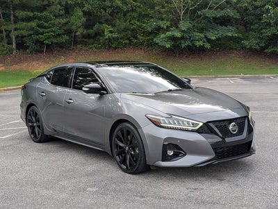 2022 Nissan Maxima SR