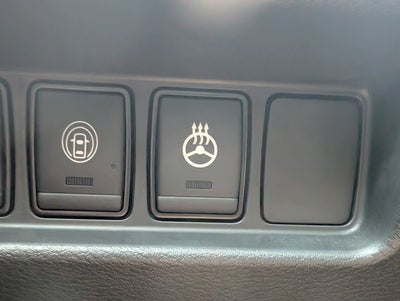 2022 Nissan Maxima SR