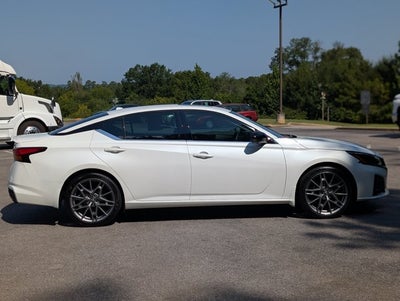 2024 Nissan Altima 2.0 SR