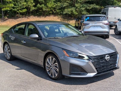 2025 Nissan Altima SL