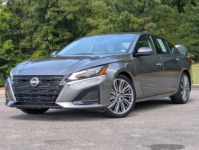 2025 Nissan Altima SL