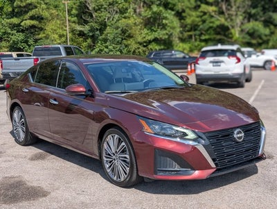 2025 Nissan Altima SL