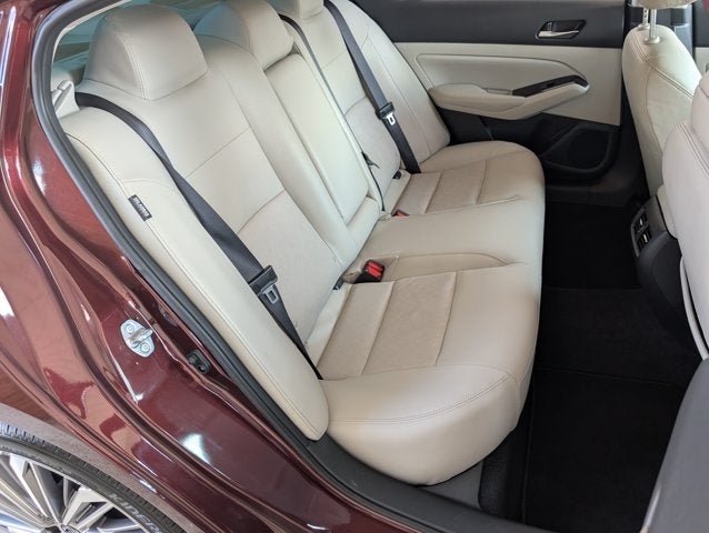 2025 Nissan Altima SL