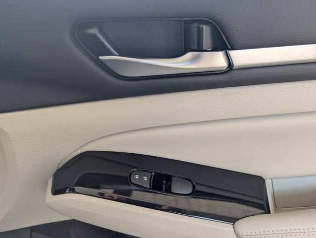 2025 Nissan Altima SL