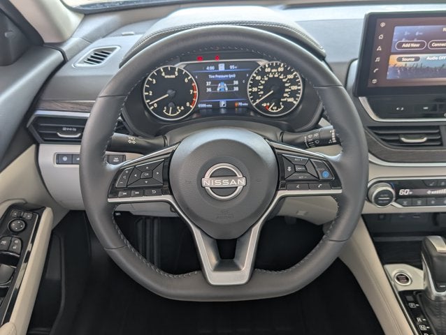 2025 Nissan Altima SL