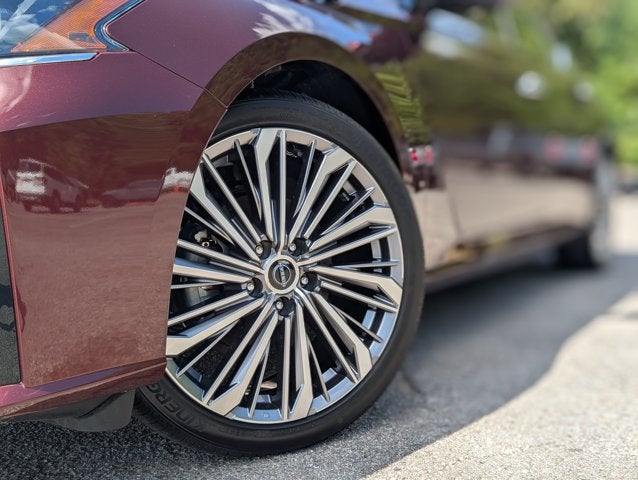 2025 Nissan Altima SL