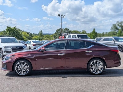 2025 Nissan Altima SL