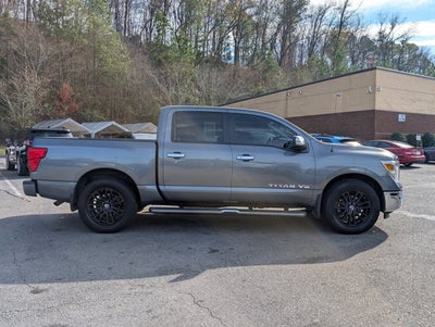 2018 Nissan Titan SL