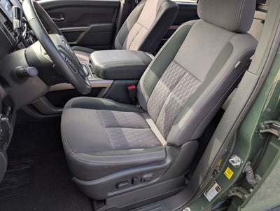 2024 Nissan Titan SV