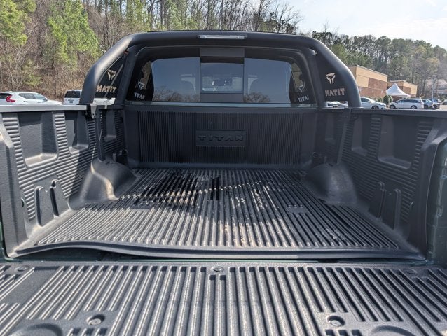 2024 Nissan Titan SV