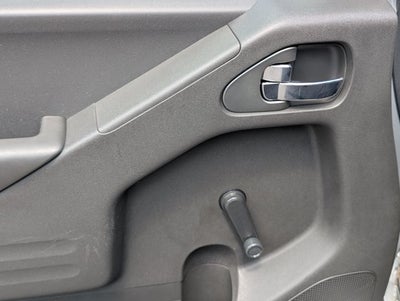 2017 Nissan Frontier S