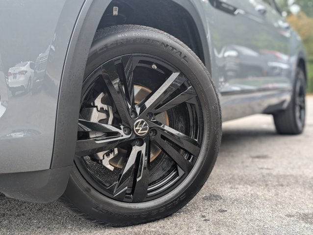 2026 Volkswagen Atlas Cross Sport 2.0T SEL R-Line Black