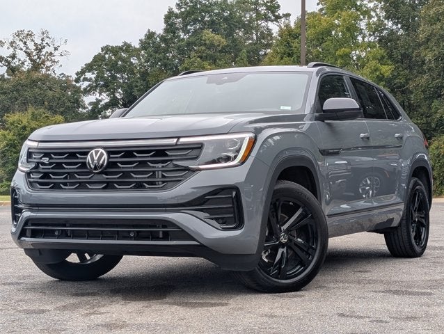 2026 Volkswagen Atlas Cross Sport 2.0T SEL R-Line Black