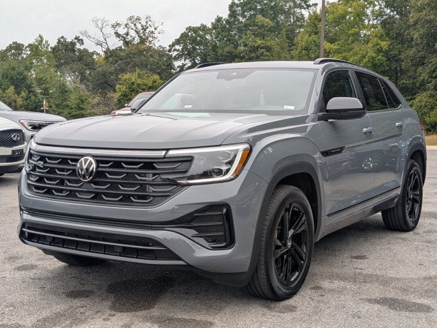 2026 Volkswagen Atlas Cross Sport 2.0T SEL R-Line Black