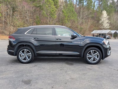 2024 Volkswagen Atlas Cross Sport 2.0T SEL R-Line