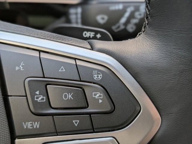 2024 Volkswagen Atlas Cross Sport 2.0T SEL R-Line