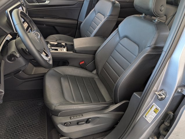 2025 Volkswagen Atlas Cross Sport 2.0T SEL