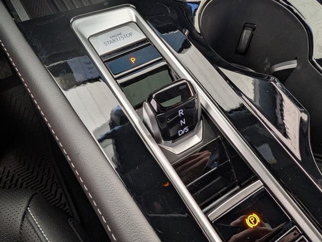 2025 Volkswagen Atlas Cross Sport 2.0T SEL