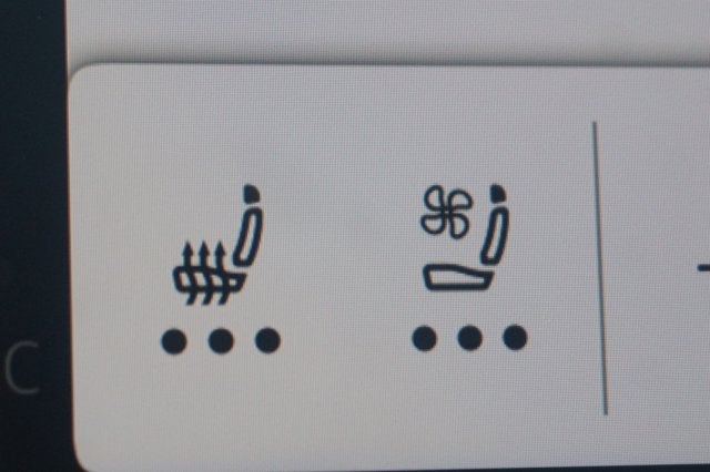 2024 Volkswagen Atlas Cross Sport 2.0T SEL