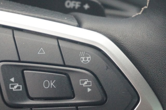 2024 Volkswagen Atlas Cross Sport 2.0T SEL