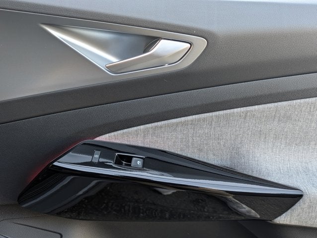 2023 Volkswagen ID.4 Standard