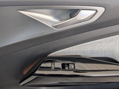 2023 Volkswagen ID.4 Standard