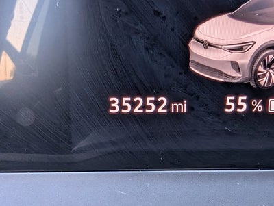 2023 Volkswagen ID.4 Pro