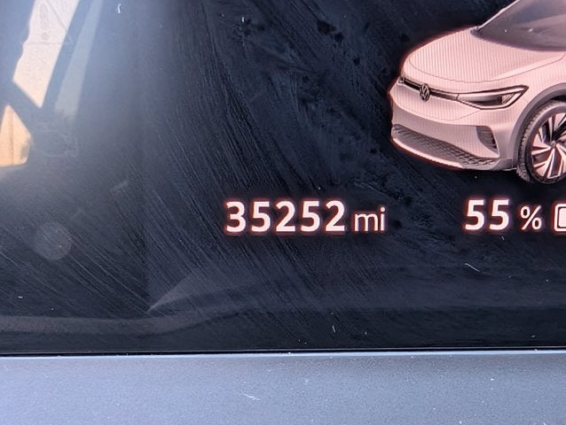 2023 Volkswagen ID.4 Pro