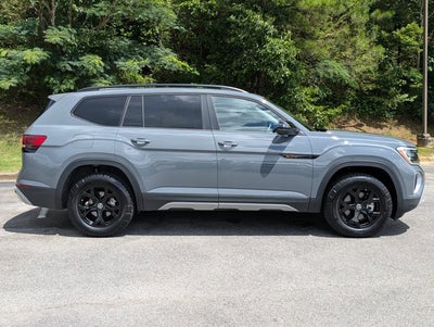 2026 Volkswagen Atlas 2.0T Peak Edition