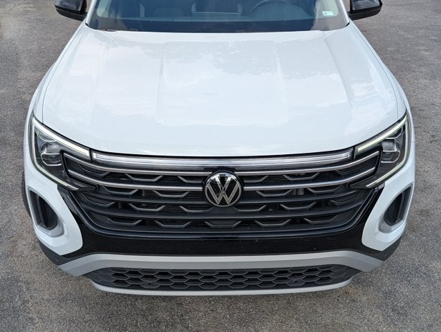 2024 Volkswagen Atlas 2.0T Peak Edition SE w/Technology