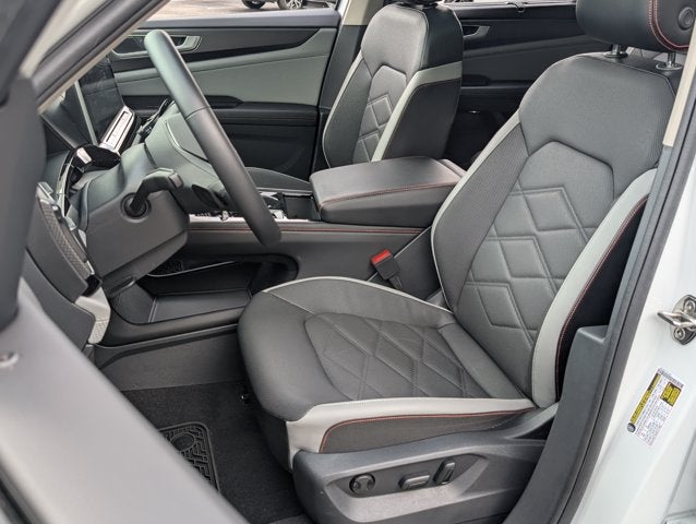 2024 Volkswagen Atlas 2.0T Peak Edition SE w/Technology