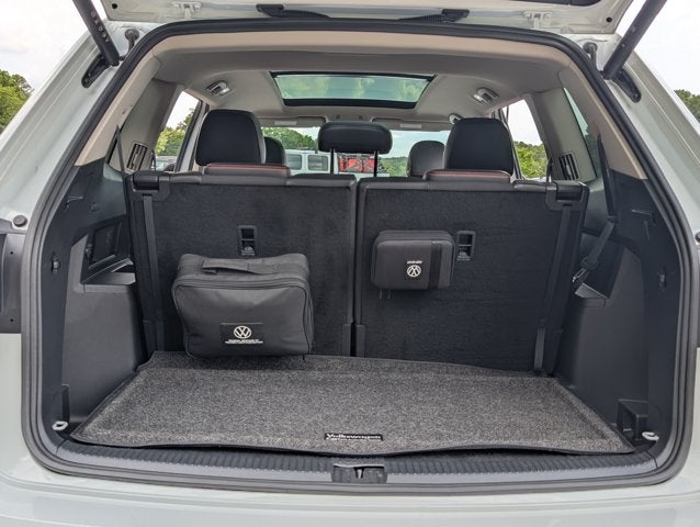 2024 Volkswagen Atlas 2.0T Peak Edition SE w/Technology