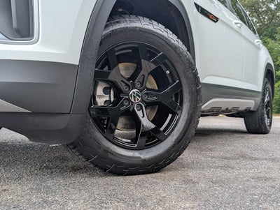 2024 Volkswagen Atlas 2.0T Peak Edition SE w/Technology
