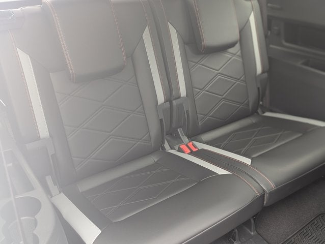 2024 Volkswagen Atlas 2.0T Peak Edition SE w/Technology