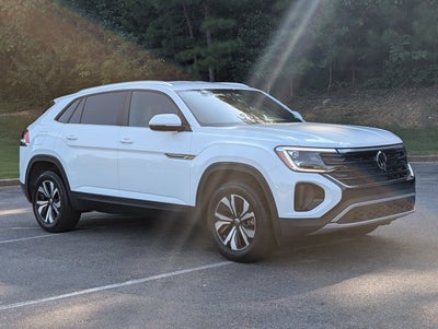 2025 Volkswagen Atlas Cross Sport 2.0T SE
