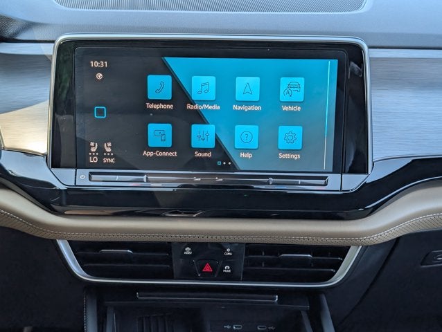 2025 Volkswagen Atlas Cross Sport 2.0T SE