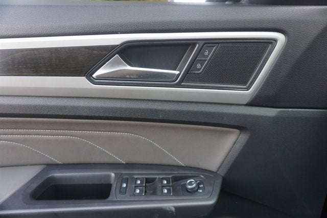 2023 Volkswagen Atlas 2.0T SE