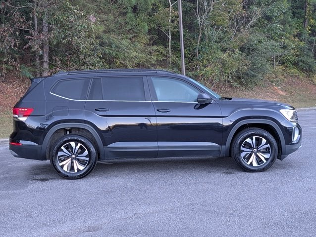 2025 Volkswagen Atlas 2.0T SE