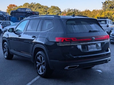 2025 Volkswagen Atlas 2.0T SE